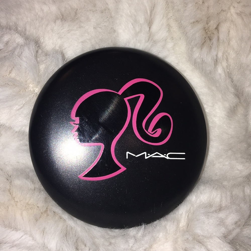 Mac Barbie pearl sunshine